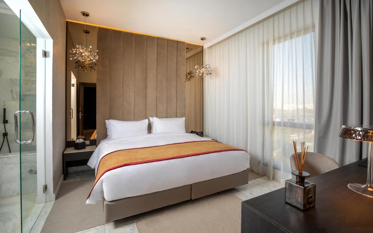 Royal Asbu Hotel